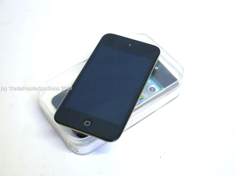 Apple iPod Touch | BLACK | 8GB | 4th Generation | MC540BT/A | RETINA DISPLAY