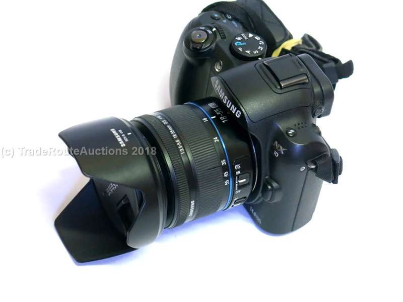 Samsung NX10 Digital System Camera Kit - Black (14.6MP, incl 18-55 OIS Lens)