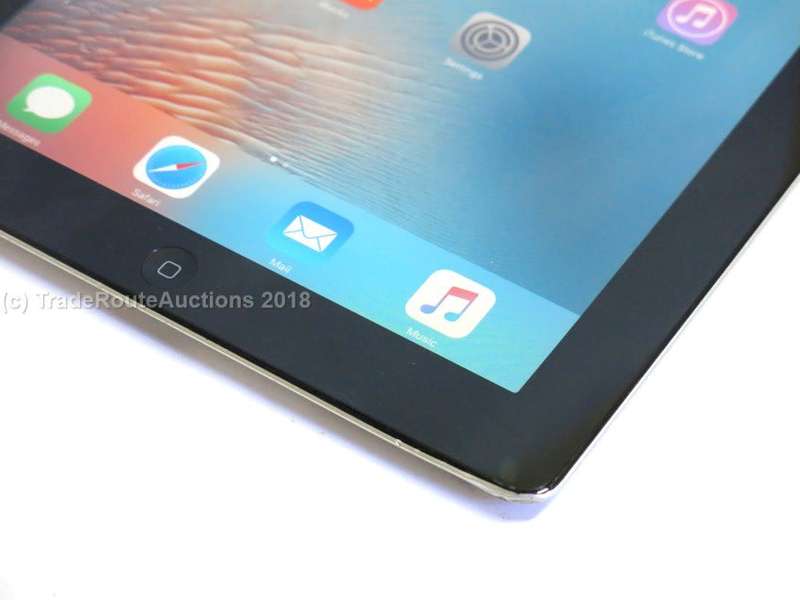IPAD 2 | 3G | 16GB | WiFi | BLACK | GENUINE APPLE *** IPAD2 3G WIFI *** MC773SO/A