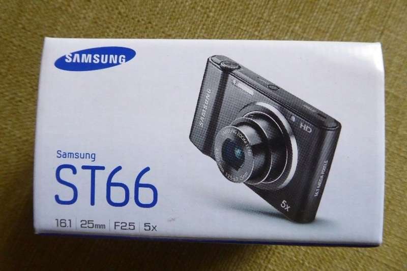 Samsung ST66 Compact Digital Camera - Black (16.1MP, 5x Optical Zoom) 2.7 inch LCD