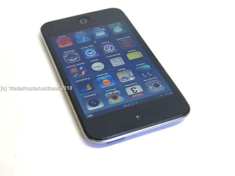 Apple iPod Touch 4th Generation Black | 8GB Retina Display | MC540LL/A | A1367
