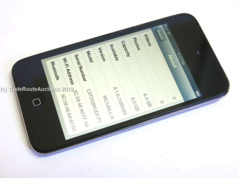 Apple iPod Touch 4th Generation Black | 8GB Retina Display | MC540LL/A | A1367