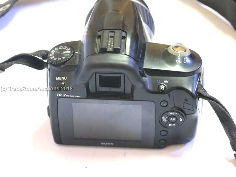 SONY ALPHA A230 DIGITAL DSLR CAMERA KIT WITH 35-80 MINOLTA LENS