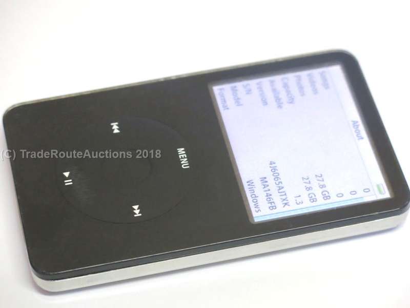 Apple iPod classic 5th Generation Black MA146FB - A1136 - 30GB
