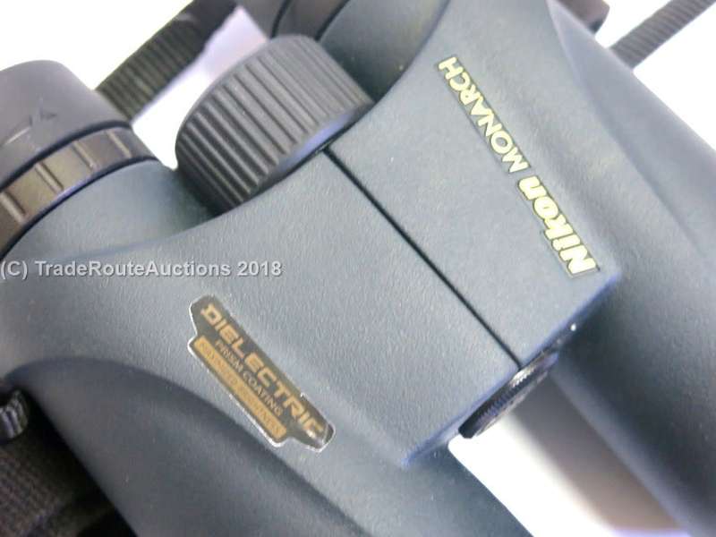 Nikon Monarch 8X42 Waterproof Binoculars - Dielectric Prism Coating