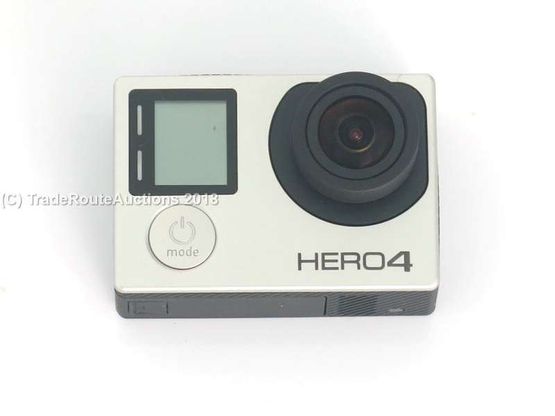 GoPro Hero4 SILVER CHDHY-401 | Built in Touch LCD Display | Wi-Fi | Comes with Casing