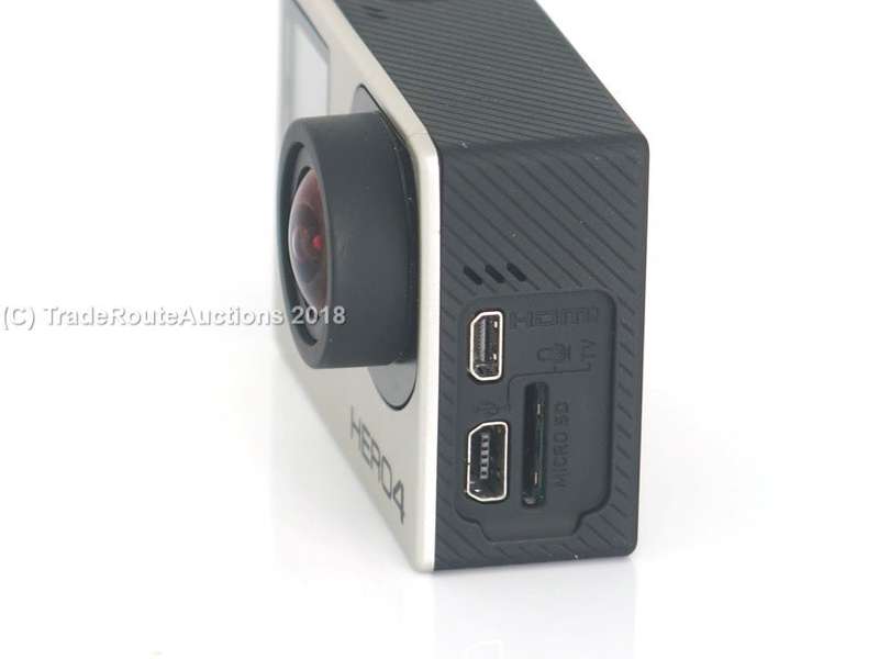 GoPro Hero4 SILVER CHDHY-401 | Built in Touch LCD Display | Wi-Fi | Comes with Casing