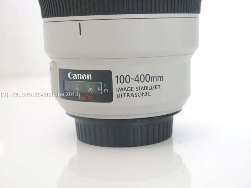 Canon EF 100-400mm f/4.5-5.6 L IS (IMAGE STABILIZER) Mark II USM Lens for Canon  DSLR Cameras