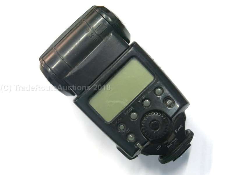 Canon Speedlite 580EX Flash for Canon EOS DIGITAL SLR Cameras *** BARGAIN ** Fits all CANON DSLRs