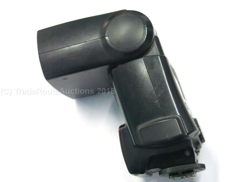 Canon Speedlite 580EX Flash for Canon EOS DIGITAL SLR Cameras *** BARGAIN ** Fits all CANON DSLRs