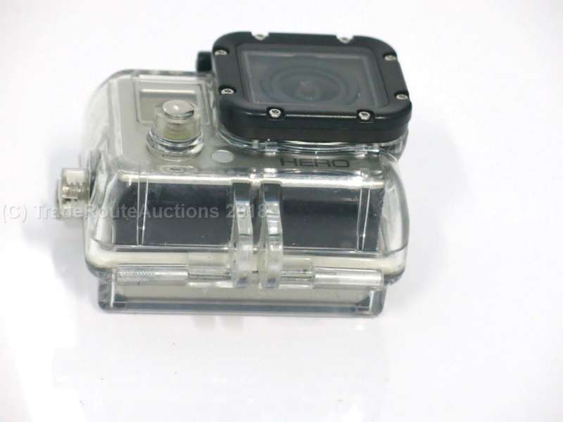 GOPRO HERO 3  CHDHN-301 [SILVER EDITION] Captures HD Video + LCD Attachment