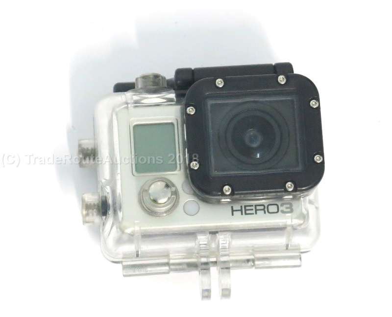 GOPRO HERO 3  CHDHN-301 [SILVER EDITION] Captures HD Video + LCD Attachment