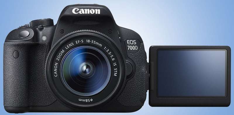 Canon EOS 700D DIGITAL SLR CAMERA KIT WITH 18-55MM IS STM LENS