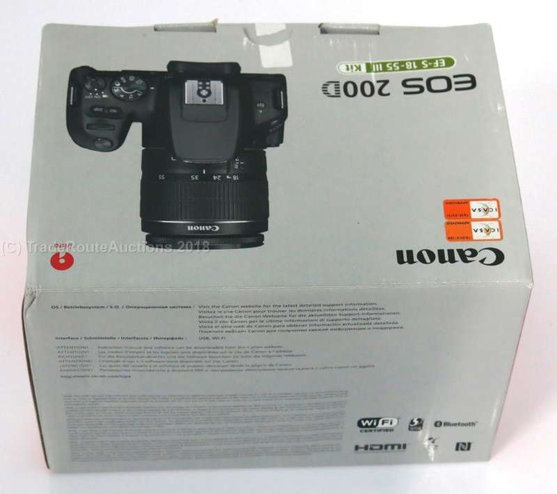DEMO in box - Canon EOS 200D DSLR Camera - 24.2MP - DIGIC 7 - with Canon 18-55 III Lens kit