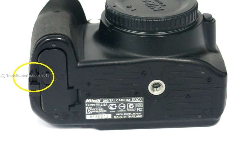 NIKON D3200 DSLR CAMERA 24.2 MP DSLR BODY - PLZ READ