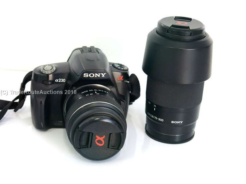 SONY ALPHA A230 DIGITAL DSLR CAMERA Twin Lens KIT 18-55 Lens & 75-300 Lens