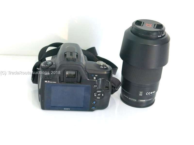 SONY ALPHA A230 DIGITAL DSLR CAMERA Twin Lens KIT 18-55 Lens & 75-300 Lens