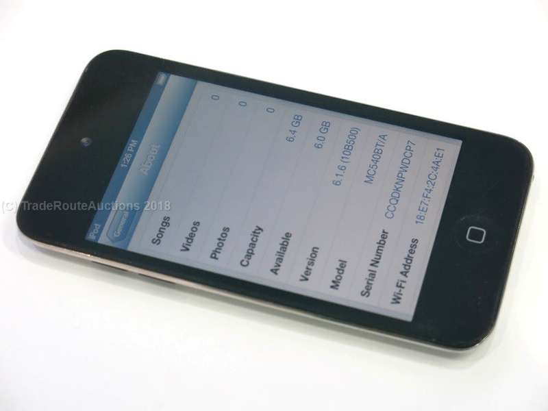 Apple iPod Touch | BLACK | 8GB | 4th Generation | MC540BT/A | RETINA DISPLAY