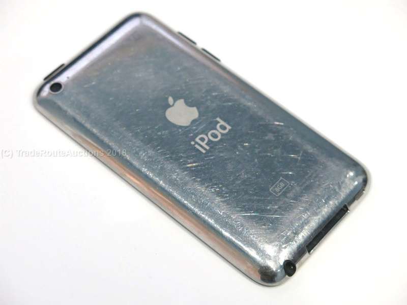 Apple iPod Touch | BLACK | 8GB | 4th Generation | MC540BT/A | RETINA DISPLAY