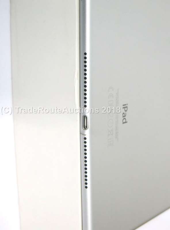 IPAD AIR 2 | MGH72HC/A | 16GB | 4G CELLULAR + WiFi | | SILVER  ***  RETINA DISPLAY  ***