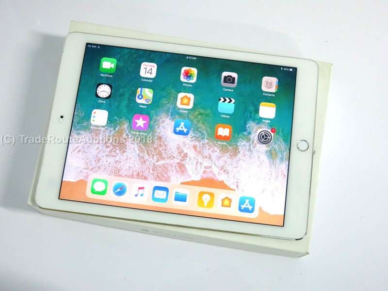 IPAD AIR 2 | MGH72HC/A | 16GB | 4G CELLULAR + WiFi | | SILVER  ***  RETINA DISPLAY  ***