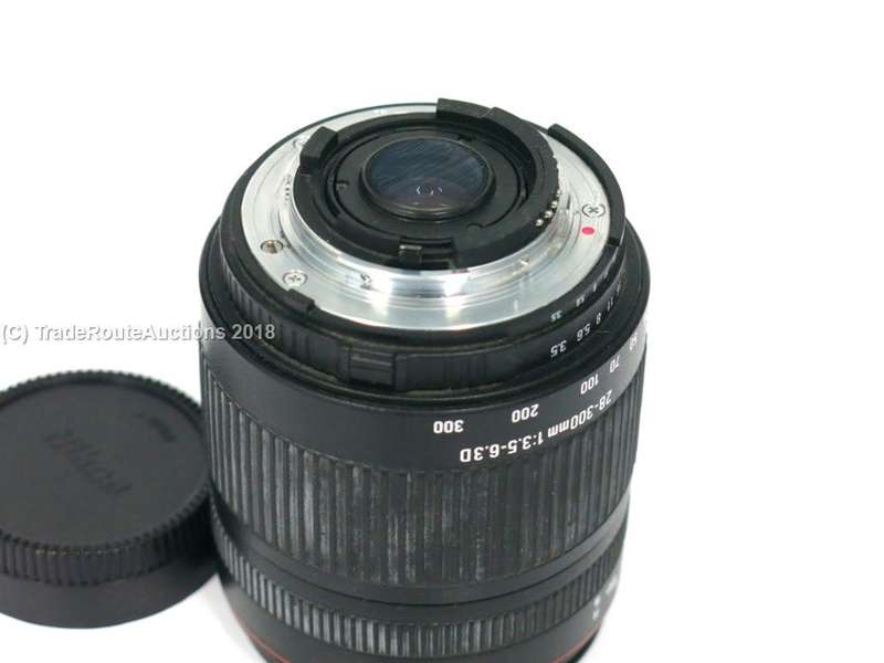 SIGMA 28-300mm F3.5-6.3 D LENS for NIKON Cameras