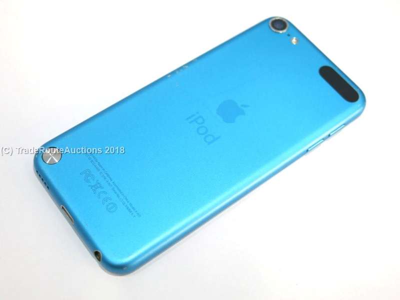 Apple iPod Touch | BLUE | 64GB | 5th Generation | A1421 | MD718BT/A | RETINA DISPLAY