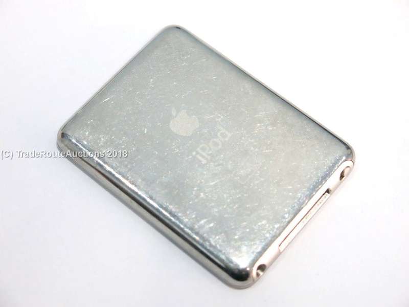 Apple iPod Nano | Silver | 4GB | 3rd Generation | MA978