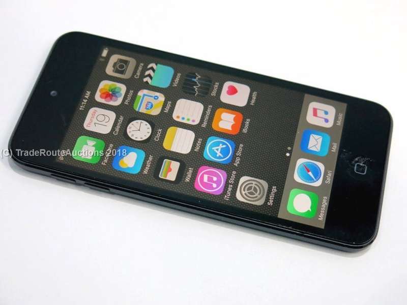 Apple iPod Touch | SPACE GREY | 32GB | 5th Generation | A1421 | MD723BT/A | RETINA DISPLAY