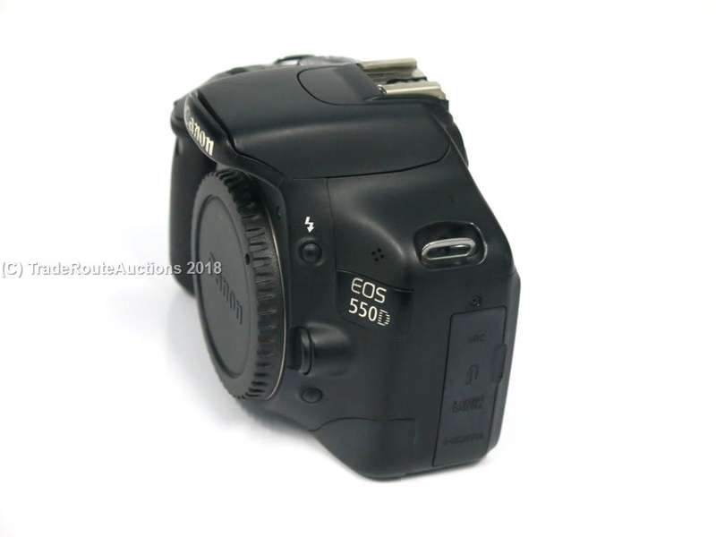 Canon EOS 550D Digital SLR camera 18 MP BODY ONLY