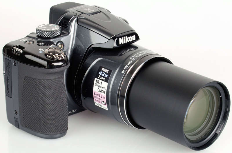 Nikon COOLPIX P520 18.1 MP CMOS Digital Camera with 42x Zoom Lens and Full HD 1080p Video (Black)