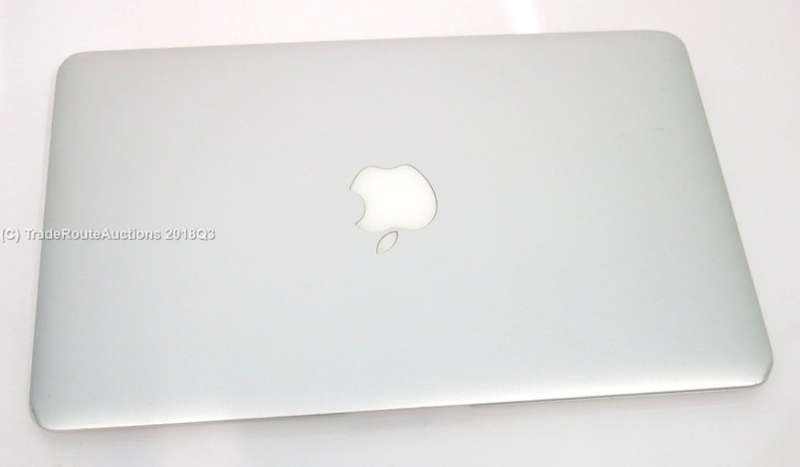 MacBook Air 11.6-inch | Core i5 1.6GHz | 4GB DDR3 RAM | 128GB SSD FLASH - Macbook Air
