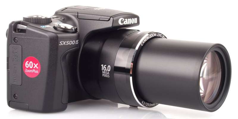 BOXED - Canon PowerShot SX500 IS 16.0 MP with 30x Wide-Angle Optical IS Zoom and 3.0-Inch LCD