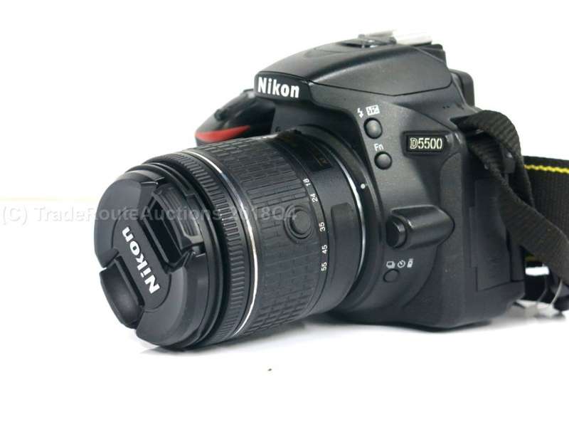 NIKON D5500 DSLR CAMERA BODY plus Nikon AF-P Zoom Nikkor 18-55mm DX Lens Kit