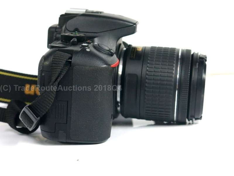 NIKON D5500 DSLR CAMERA BODY plus Nikon AF-P Zoom Nikkor 18-55mm DX Lens Kit