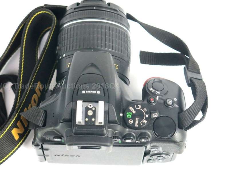 NIKON D5500 DSLR CAMERA BODY plus Nikon AF-P Zoom Nikkor 18-55mm DX Lens Kit