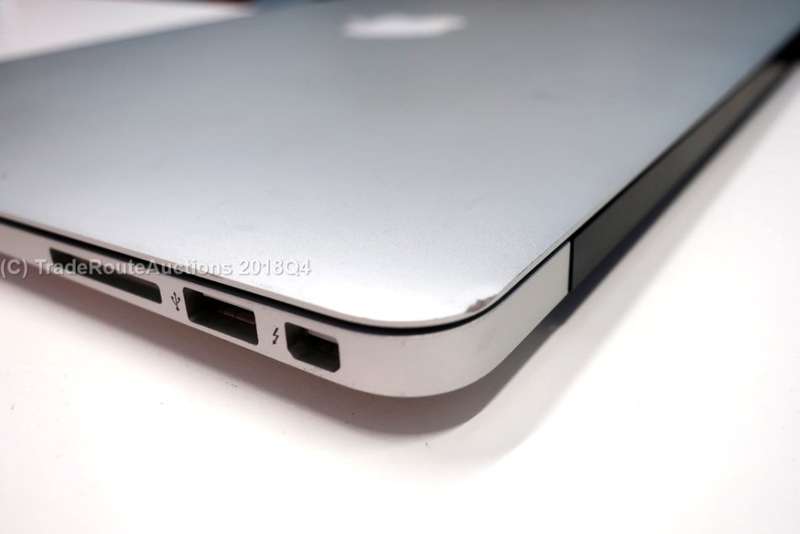 Apple MacBook Air 13.3-inch | Core i5 1.8GHz | 8GB RAM | 128GB SSD MACBOOK AIR 13 INCH 2017 MODEL