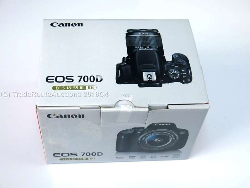 BOXED - Canon EOS 700D DIGITAL SLR CAMERA KIT WITH 18-55MM iii LENS | 18.0 MP FULL HD