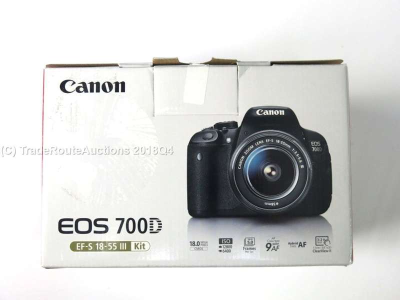 BOXED - Canon EOS 700D DIGITAL SLR CAMERA KIT WITH 18-55MM iii LENS | 18.0 MP FULL HD