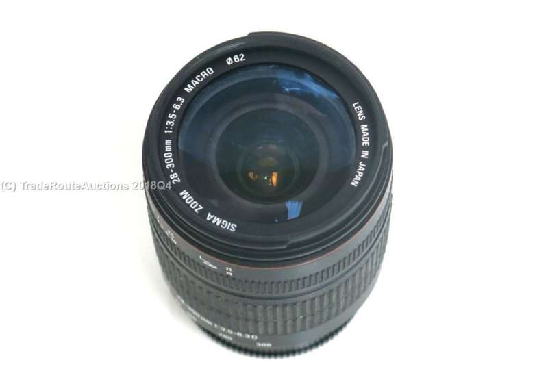SIGMA 28-300mm F3.5-6.3 D LENS for SONY Cameras