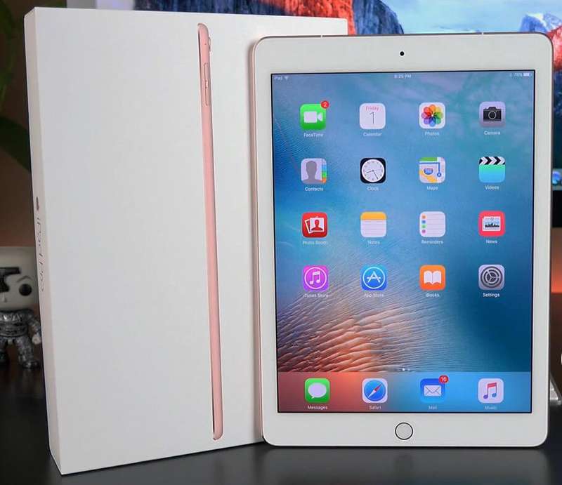 Apple iPad Pro (9.7") 32GB Rose Gold Cellular + Wi-Fi MLYJ2HC/A - A1674 (BOXED)