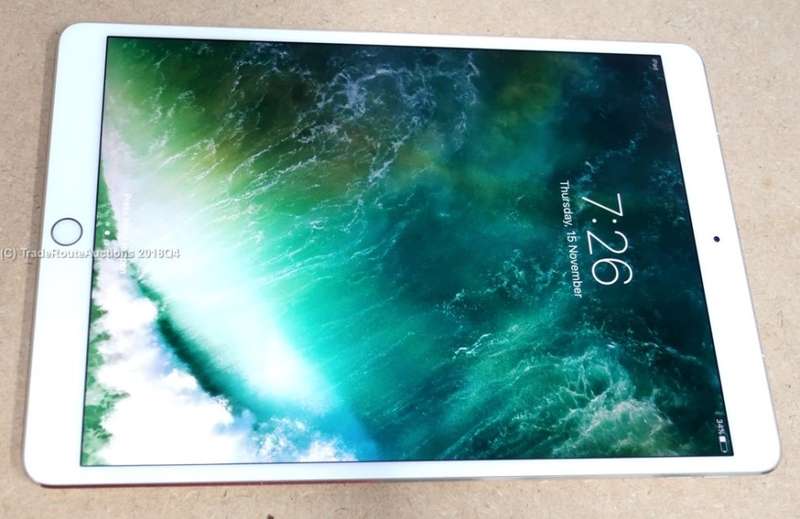 Apple 10.5" iPad Pro (64GB, Wi-Fi + 4G LTE, Gold) | A1709 | MQF12HC/A