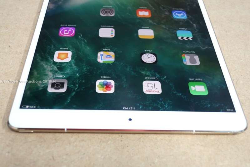 Apple 10.5" iPad Pro (64GB, Wi-Fi + 4G LTE, Gold) | A1709 | MQF12HC/A