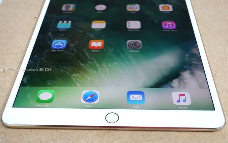Apple 10.5" iPad Pro (64GB, Wi-Fi + 4G LTE, Gold) | A1709 | MQF12HC/A