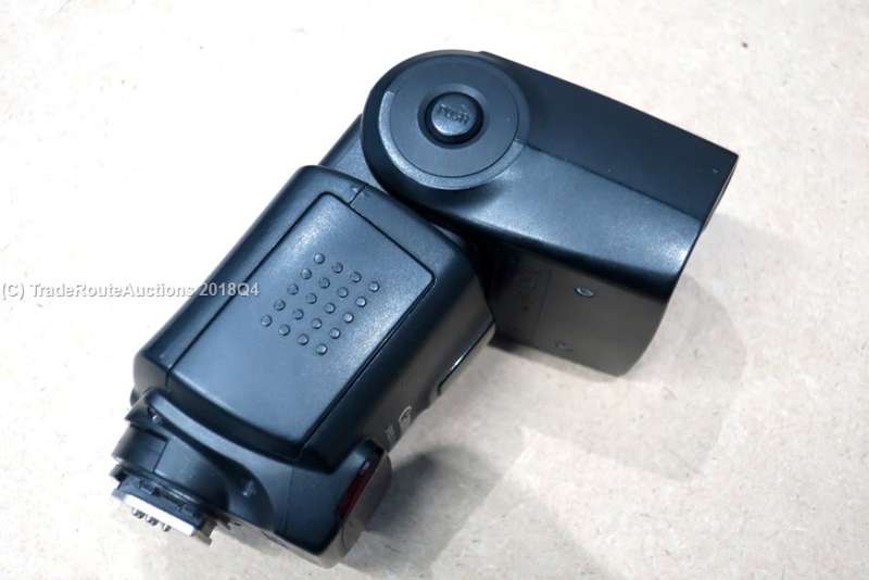Canon Speedlite 430EX II Flash for Canon EOS DIGITAL SLR Cameras *** BARGAIN ** Fits all CANON DSLRs