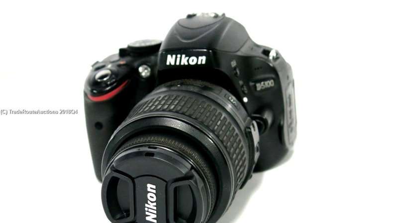 NIKON D5100 DSLR CAMERA BODY + 18-55mm MM VR LENS KIT