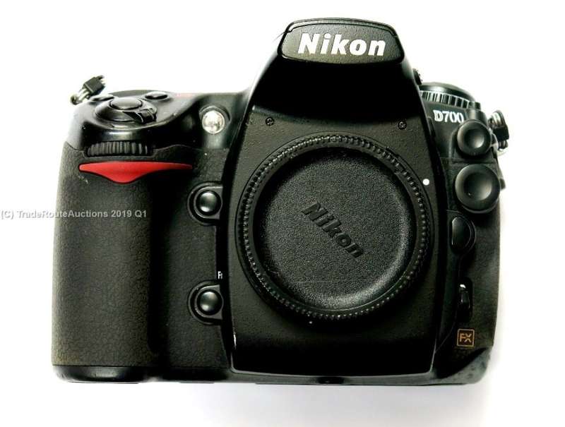 NIKON D700 DSLR CAMERA Body PROFESSIONAL DSLR BODY