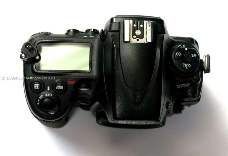 NIKON D700 DSLR CAMERA Body PROFESSIONAL DSLR BODY