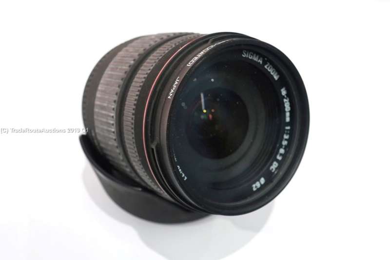 SIGMA 18-200mm Lens F3.5-6.3 for Pentax Cameras