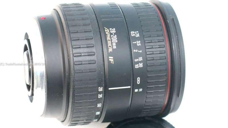 Sigma 28-200mm f 3.5-5.6 Aspherical IF DL HYPERZOOM MACRO for SONY MINOLTA Digital SLR Cameras